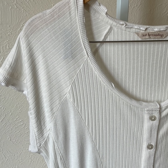 Soft Surroundings Roma pretty off white ribbed comfy top - Picture 3 of 6